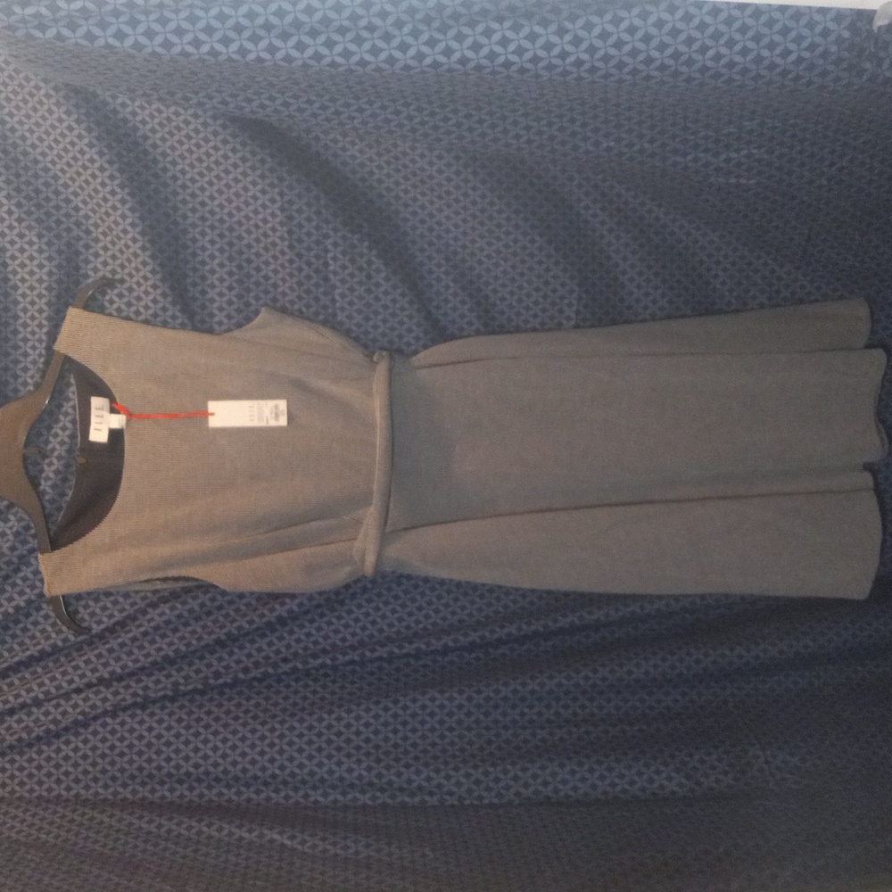 NWT Elle Dress Small Black White Sleeveless Midi Career